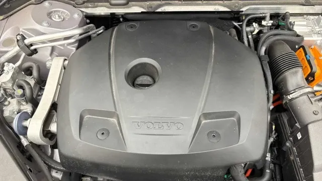 Vehicle Thumbnail 7