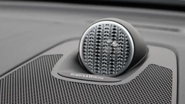 Vehicle Thumbnail 16