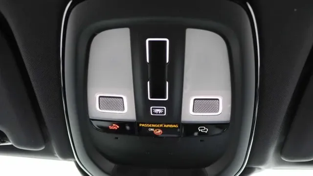 Vehicle Thumbnail 19