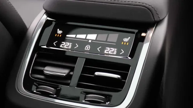 Vehicle Thumbnail 29