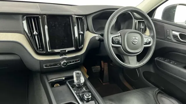 Vehicle Thumbnail 10